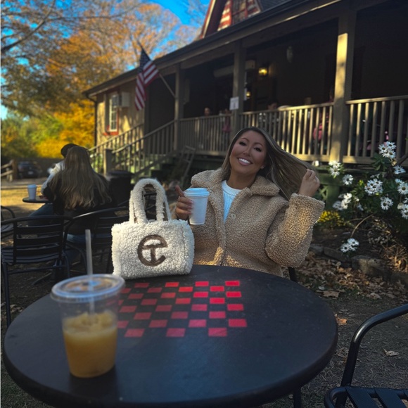 Ashley Baker - Picture 2 of 4